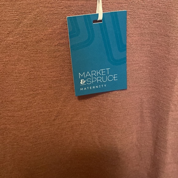 NWT Market & Spruce maternity top - Picture 3 of 5